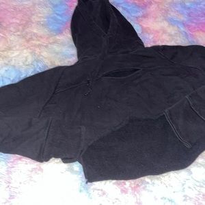Black crop hoodie